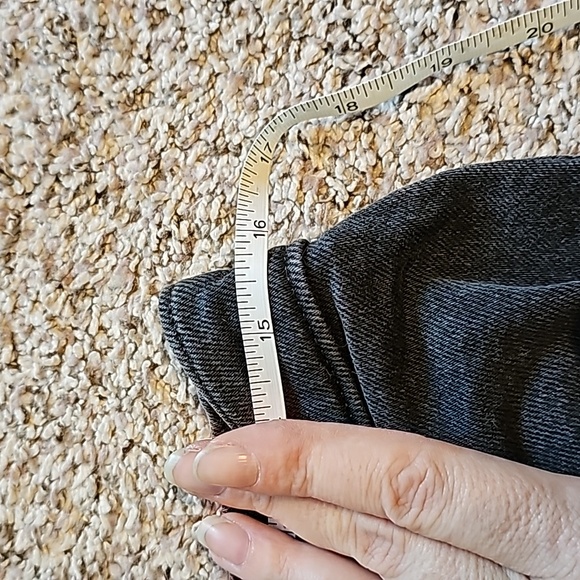 Silver Tab Levi mom jeans - Picture 7 of 8